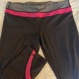 Lululemon capri leggings